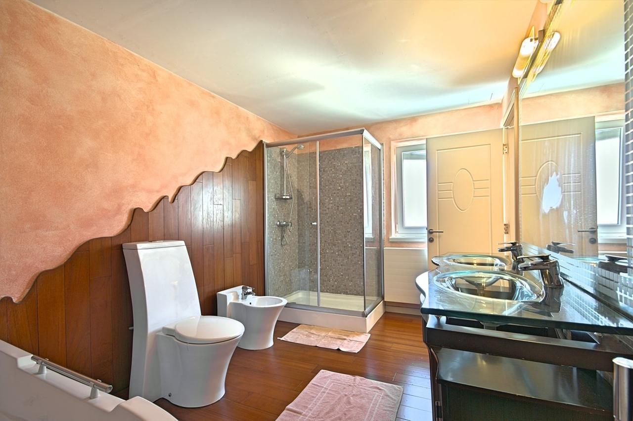 Villa Lidija Poreč Exteriör bild